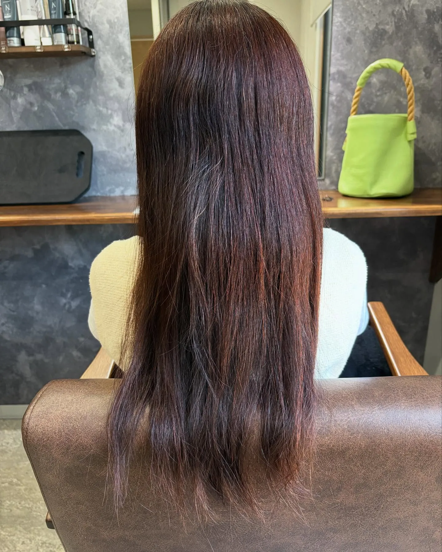 カット　縮毛矯正　トリートメント