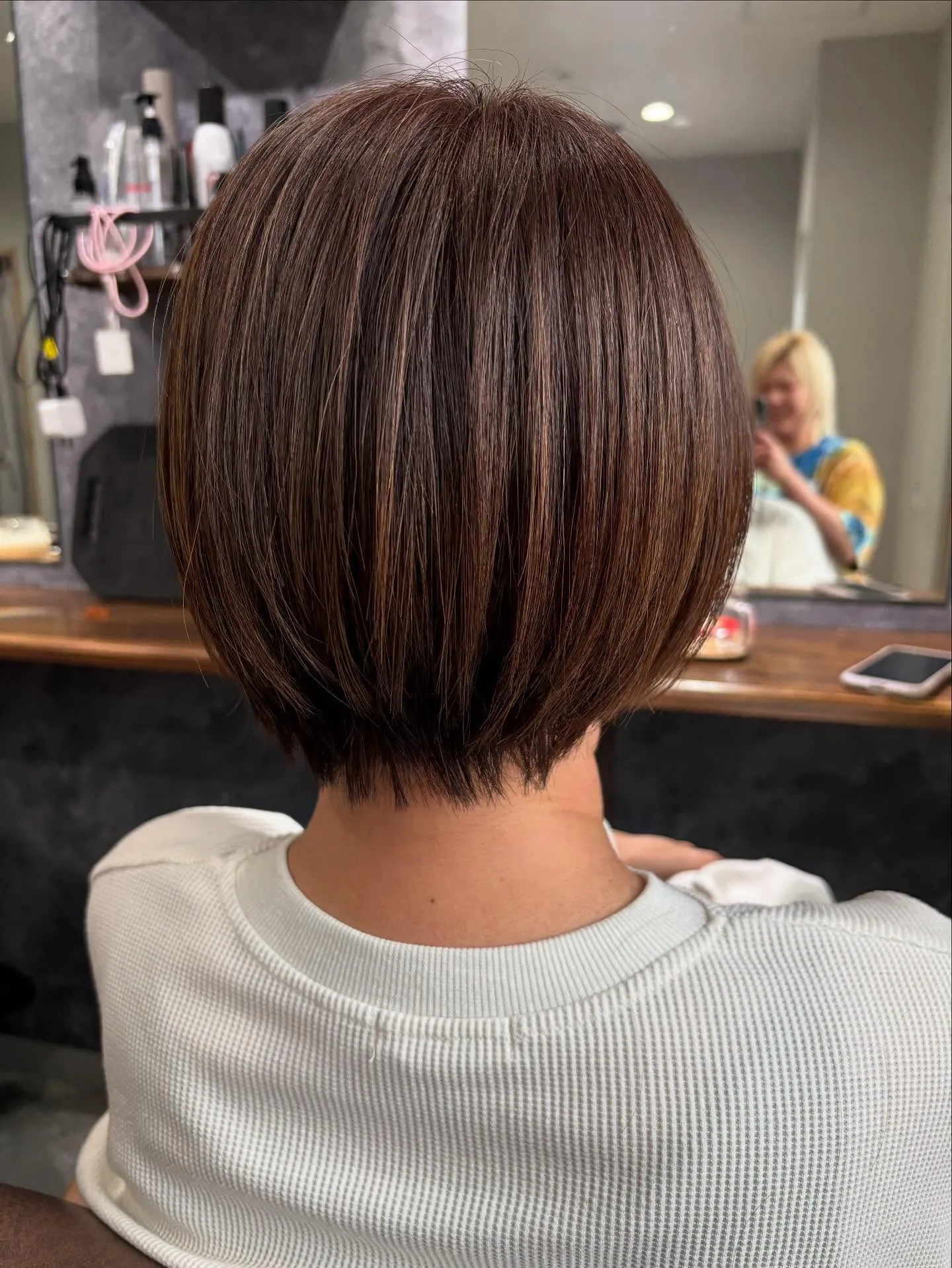 カット　カラー　縮毛矯正　トリートメント