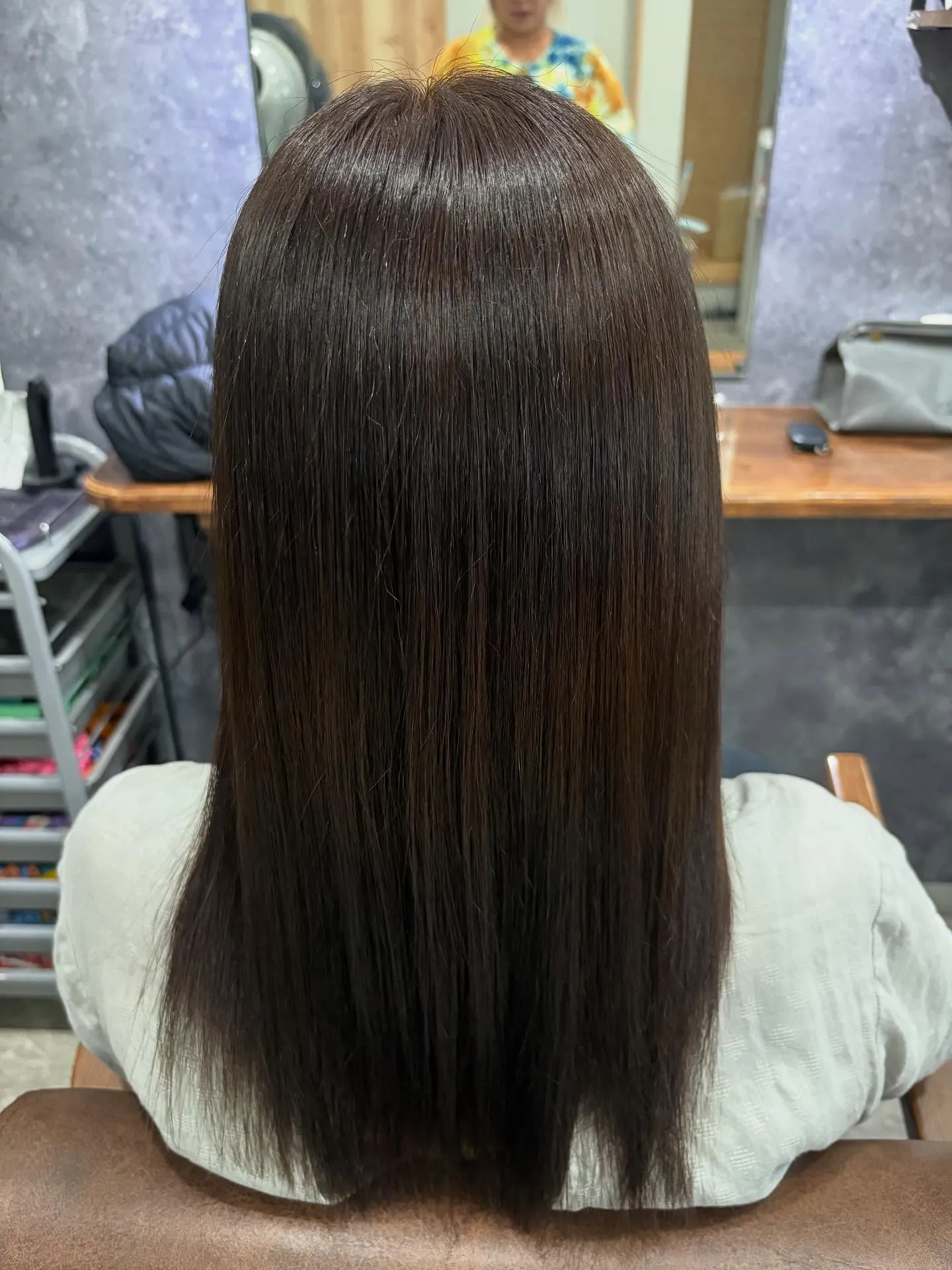 カット　カラー　縮毛矯正　トリートメント