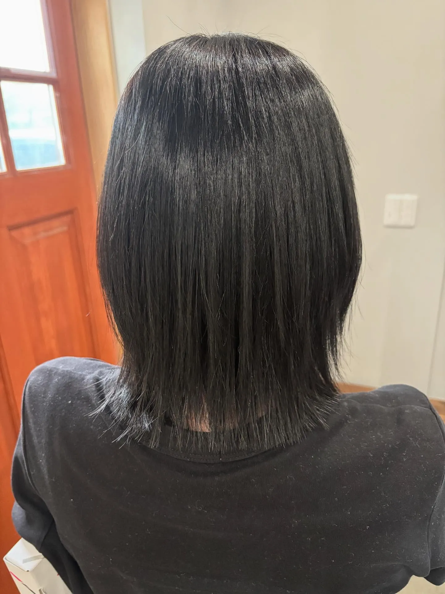 カット　カラー　縮毛矯正　トリートメント