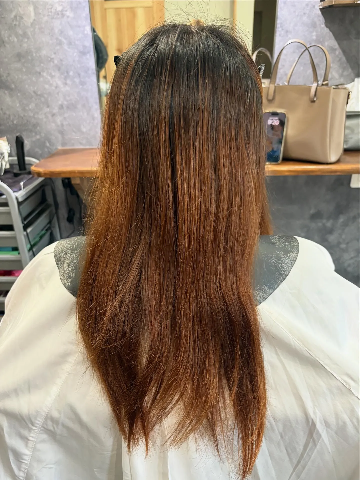 カット　カラー　トリートメント