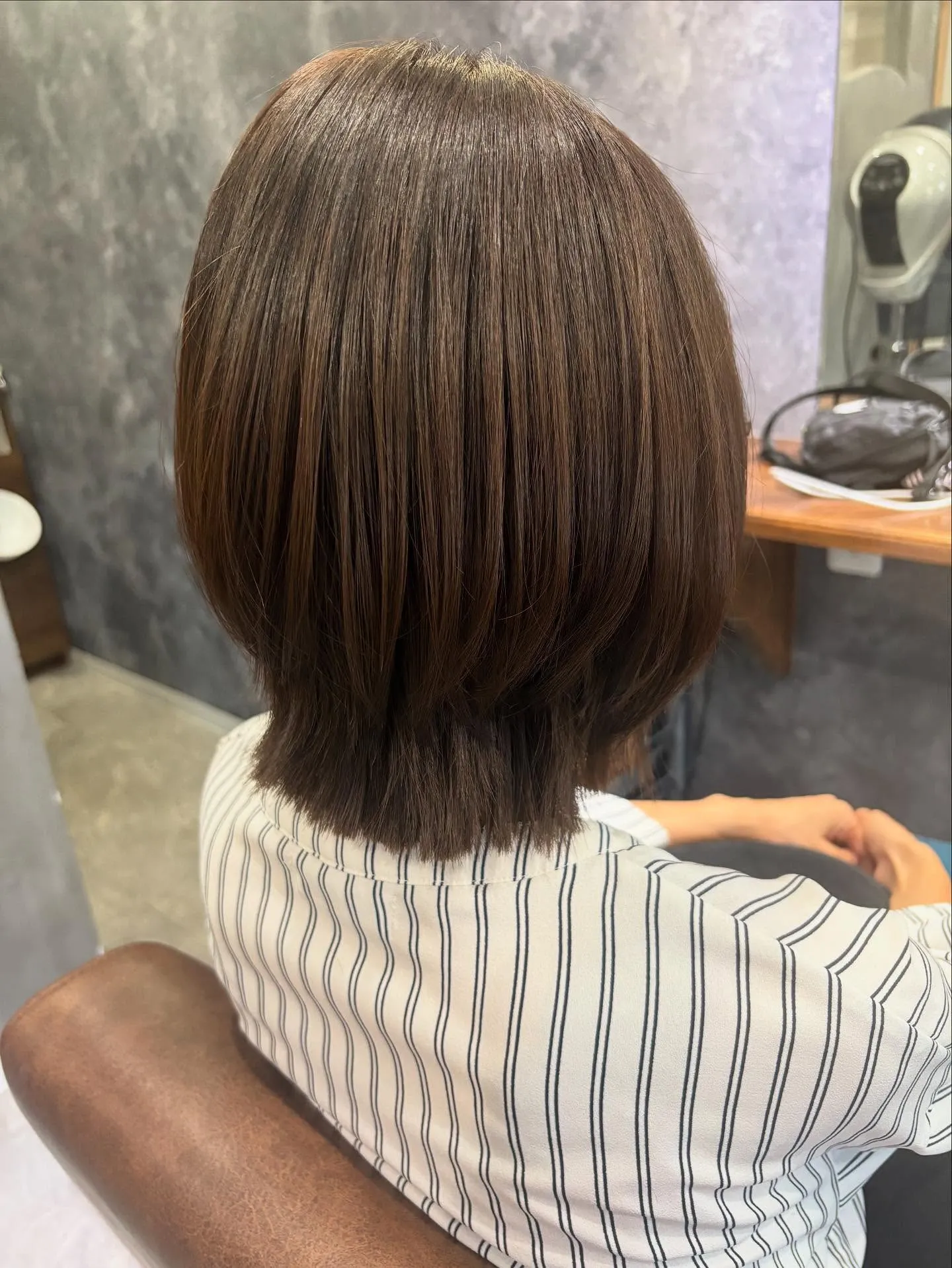 カット　カラー　縮毛矯正　トリートメント