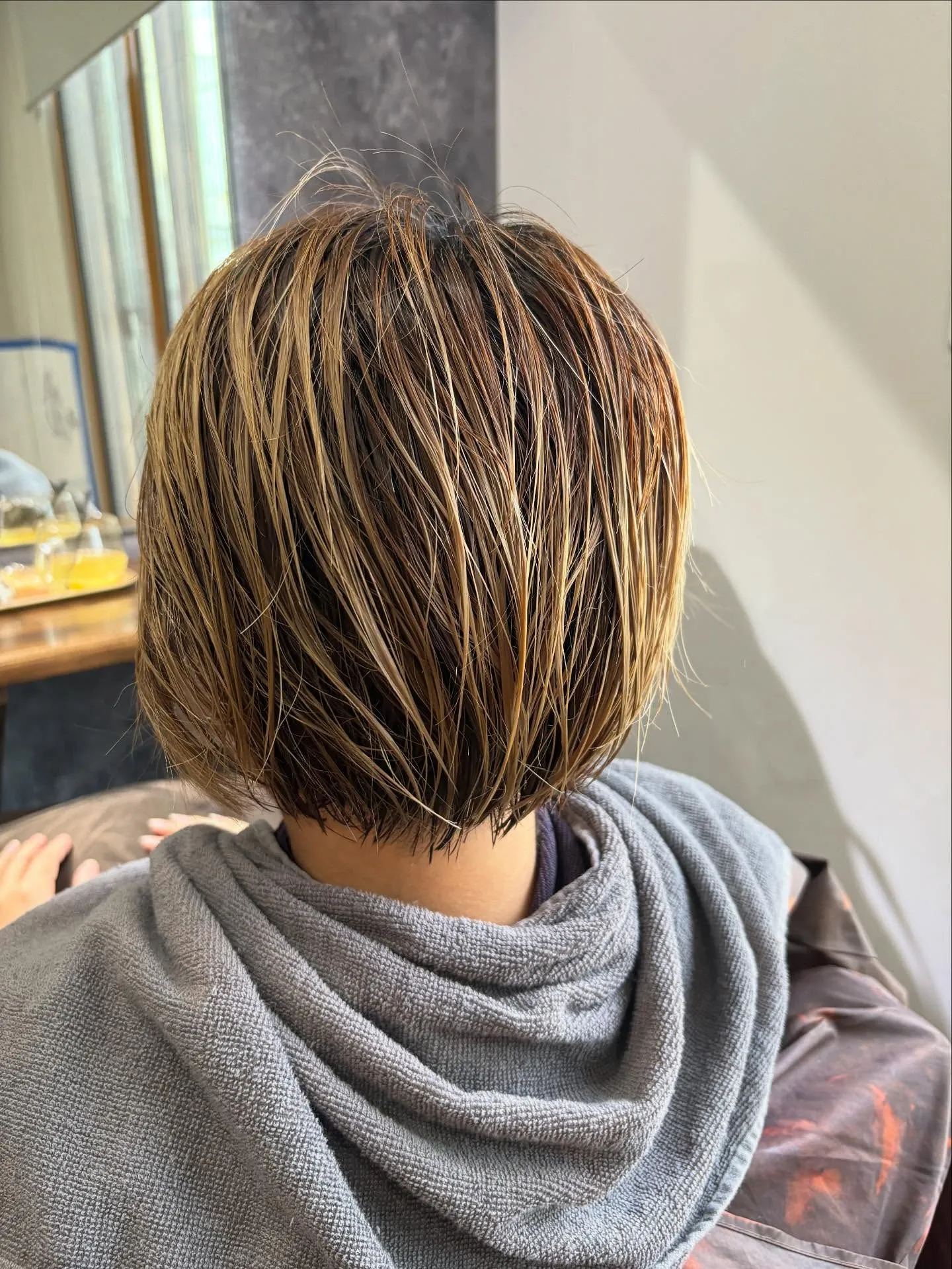 カット　ハイライトカラー　トリートメント
