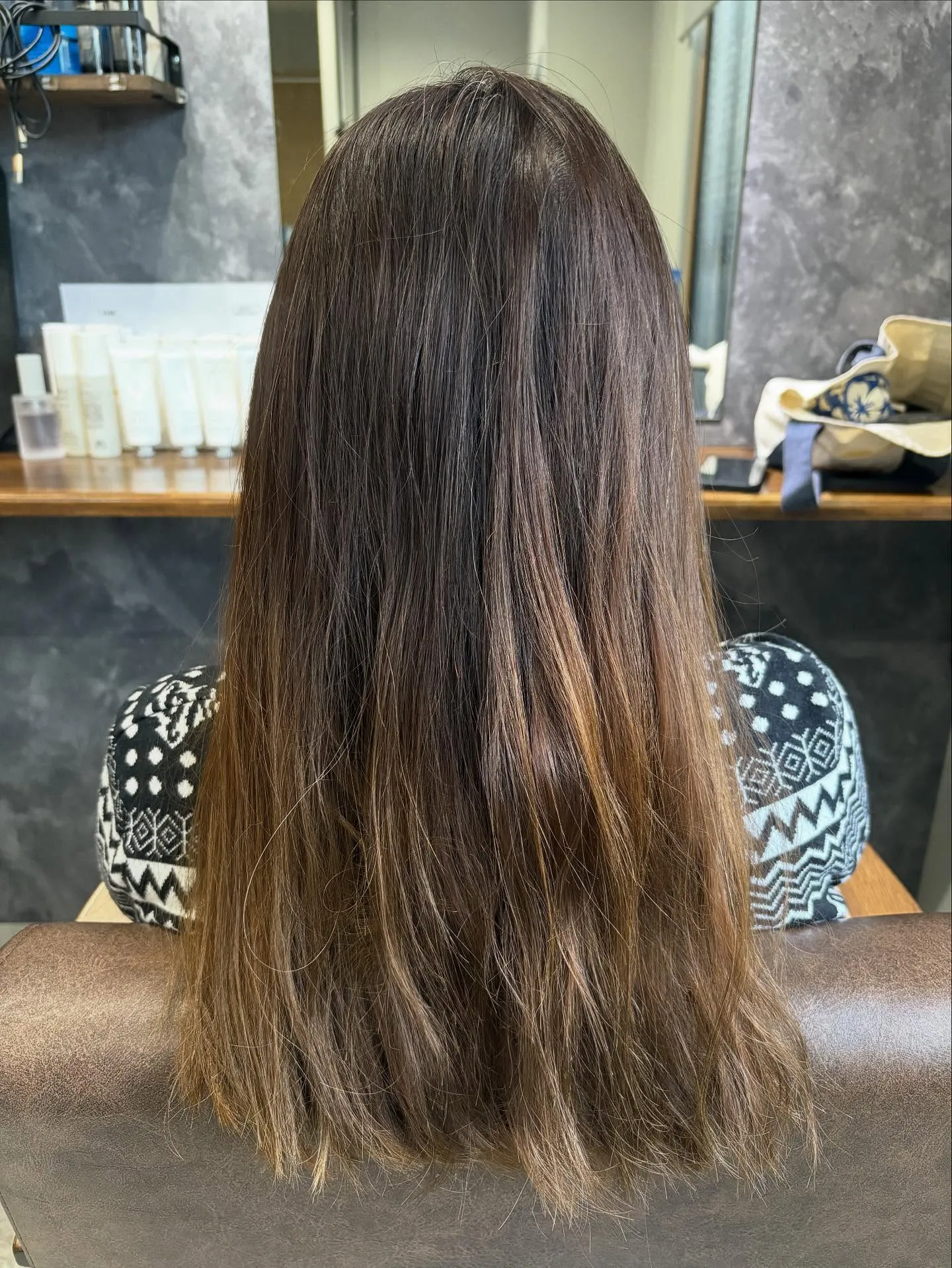 カット　ハイライトカラー　トリートメント